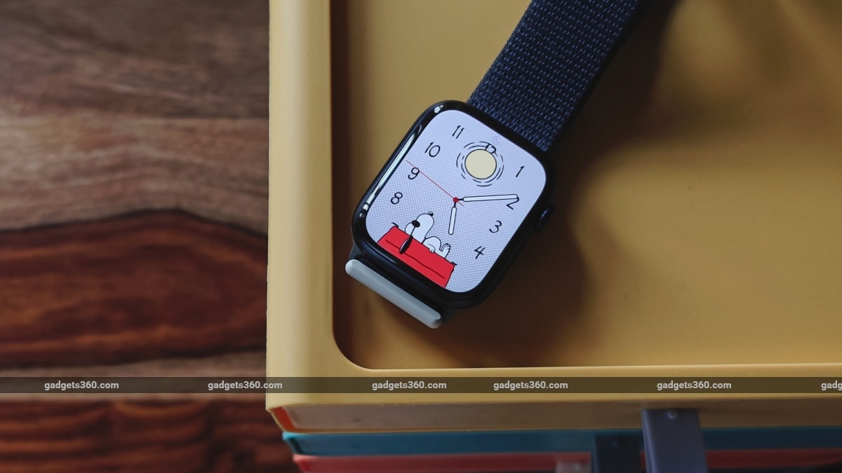 Apple Watch Series 9 front watch face ndtv AppleWatchSeries9  Apple