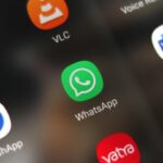 WhatsApp is enabling status checking from within conversations