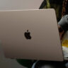 Apple MacBook